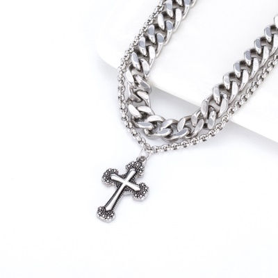 Collier croix en acier titane vintage double couche chaine  pour hommes