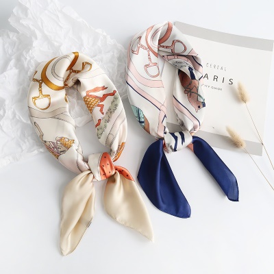 Foulard en soie légère pour femme