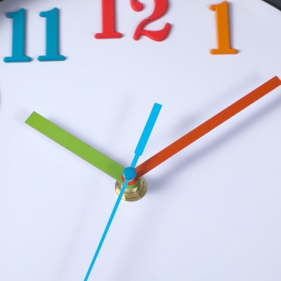 Horloge murale numérique de 10 pouces couleur stéréo
