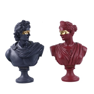Objet d'art  en résine personnage de mythologie grecque