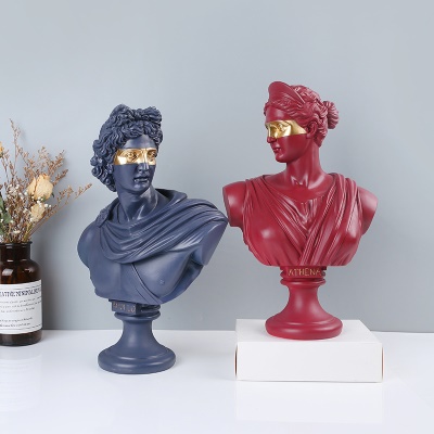 Objet d'art  en résine personnage de mythologie grecque