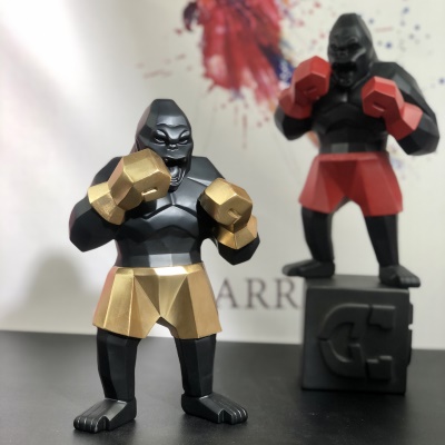 Artisanat en résine de boxe King Kong