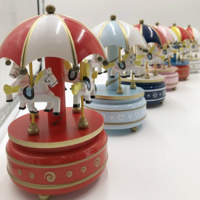 Cité du ciel Boîte à musique artisanat en bois