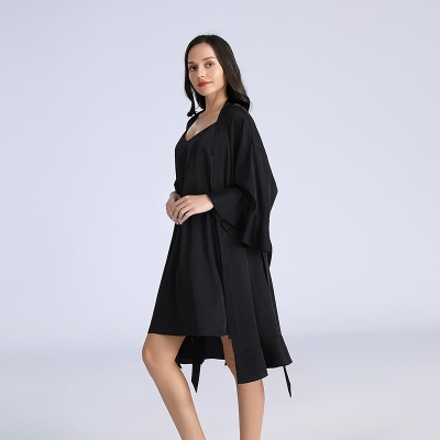Robe de nuit en soie