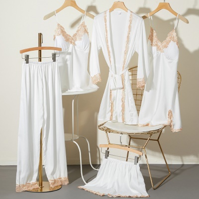 Ensemble de cinq pièces de pyjama en soie de glace
