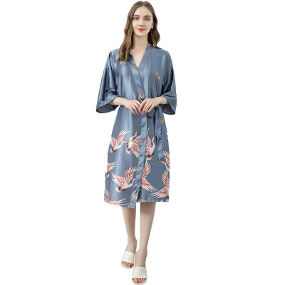 Robe de nuit en soie pour couple