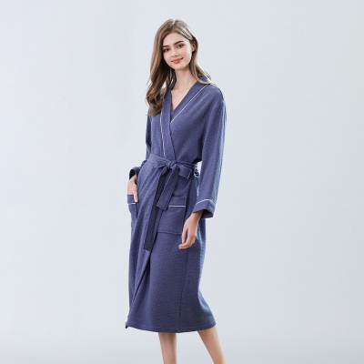 Peignoir court en coton tricoté