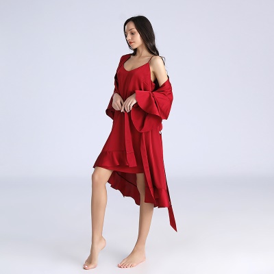 Robe de nuit en soie