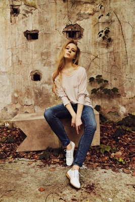 T-shirt irrégulier à manches longues  pour femmes