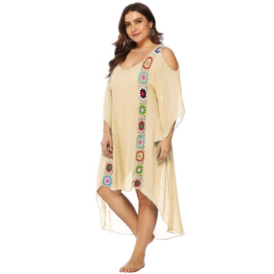 Robe de plage à épaules nues Bikini