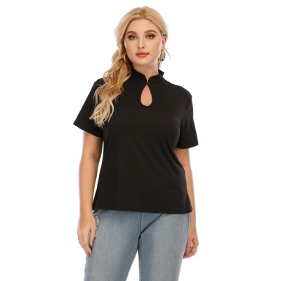 T-shirt demi-col roulé à manches courtes boutonnées