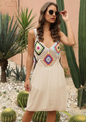 robe main crochet fleur patchwork perspective ajourée bretelles