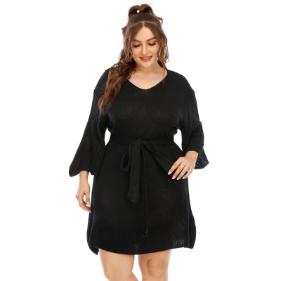 Robe à bretelles à manches évasées