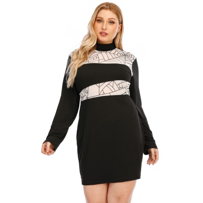 Robe longue boule avec hanches et demi-col haut