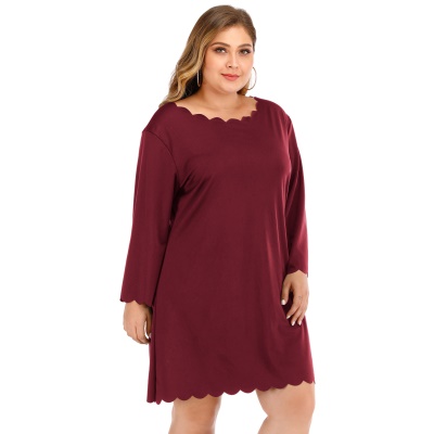 Robe femme avec bord ondulé ample droit tissu Goni