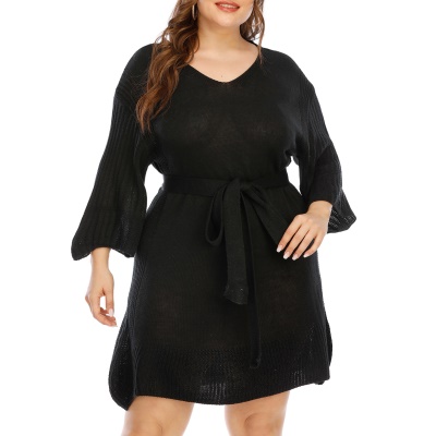 Robe à bretelles à manches évasées