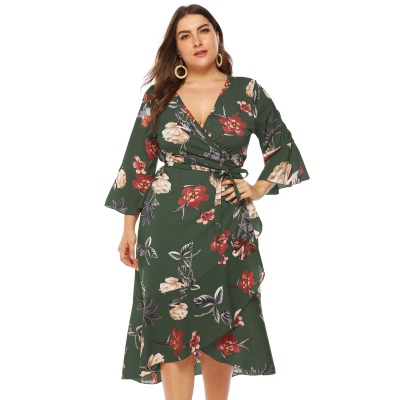 Robe en V profond pour femmes