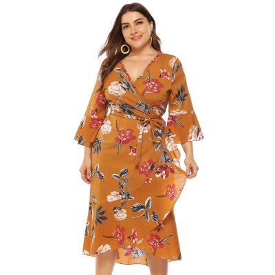 Robe en V profond pour femmes