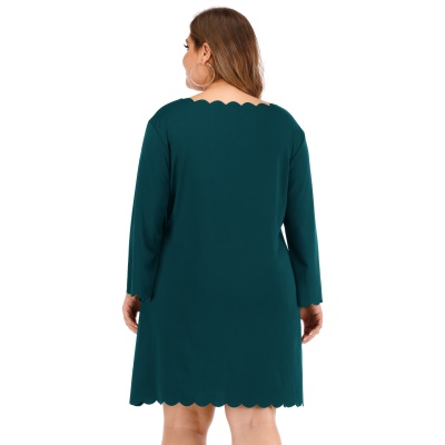 Robe femme avec bord ondulé ample droit tissu Goni