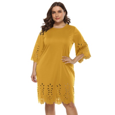 Robe femme fleur ajourée 7 points manches droites