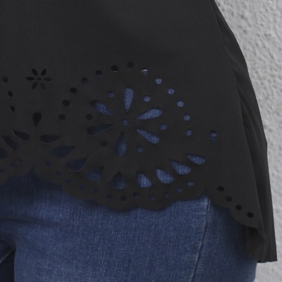 Top femme brûlée fleur creuse noir droit