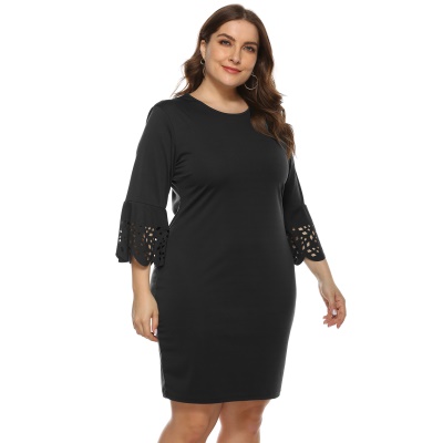 Robe pour femme ajouré fleur brûlée sept points manches couleur unie