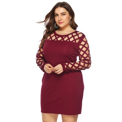 Robe à manches longues, coupe slim et hanches