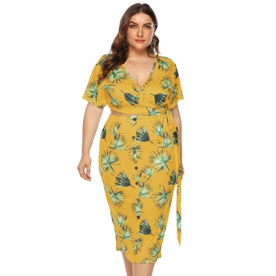 robe feuille imprimé bandoulière boutons nu ombilical