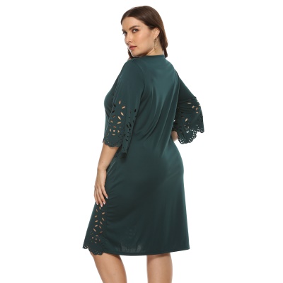 Robe femme fleur ajourée 7 points manches droites