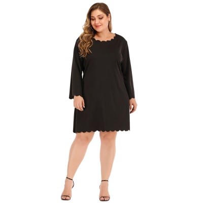 Robe femme avec bord ondulé ample droit tissu Goni