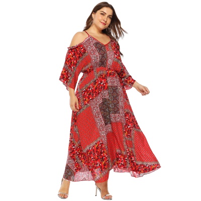 Robe longue avec bretelles sans épaules et manches évasées