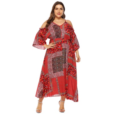 Robe longue avec bretelles sans épaules et manches évasées