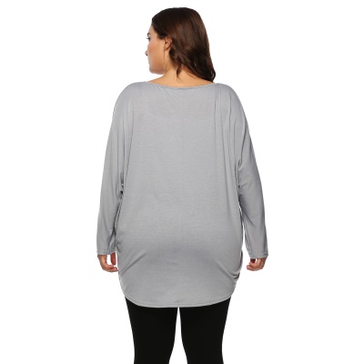 Sweat femme manches chauve-souris amples boutons torsadés décoration