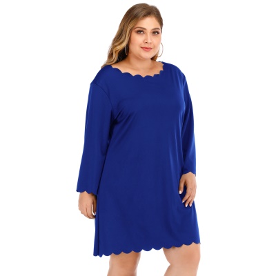 Robe femme avec bord ondulé ample droit tissu Goni