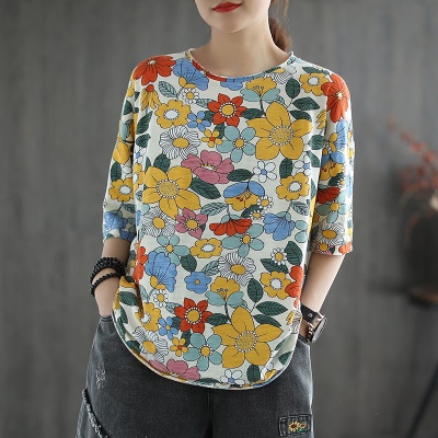 T-shirt grande taille col rond et manches semi longues