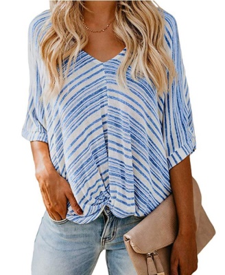 Top grande taille col V manches semi longues