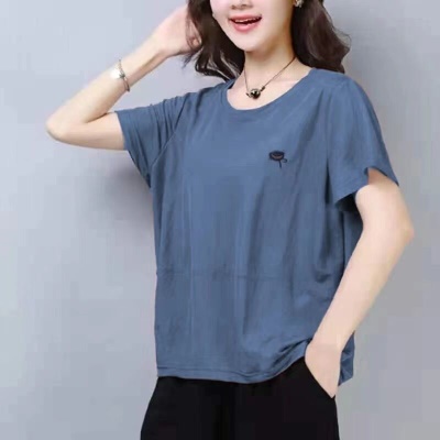 T-shirt à manches courtes pour femmes de grande taille