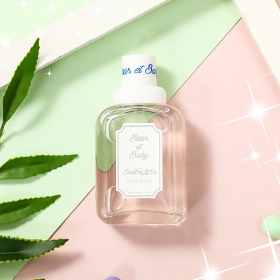 Eau de toilette parfumée au lait pour bébé
