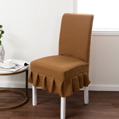 Housse de chaise avec jupe mélangée