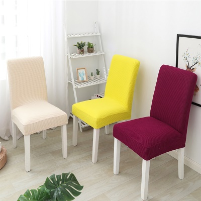 Housse de chaise à carreaux