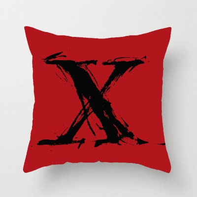Housse de coussin cryptée avec lettre en lin imprimé