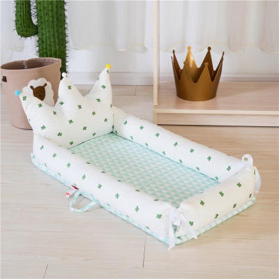 Berceau forme couronne démontable et lavable bionique