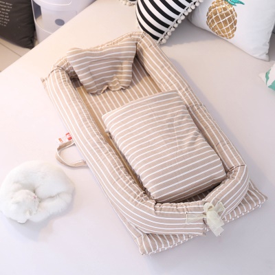 Lit bébé en coton isolé détachable amovible avec couette