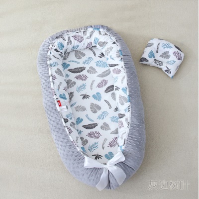 Berceau Doudou velours avec couette bionique