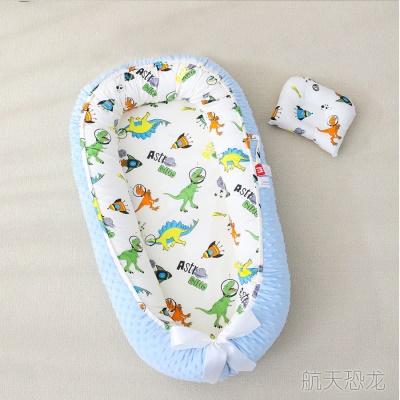 Berceau Doudou velours avec couette bionique