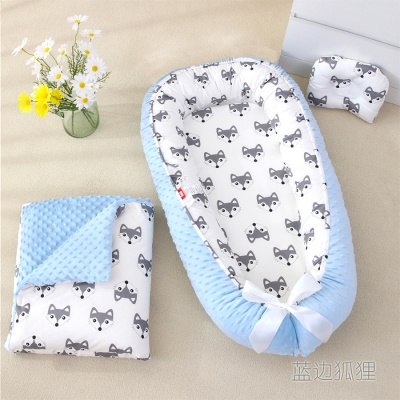 Lit bébé doudou velours portatif avec couette