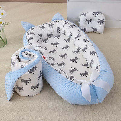 Lit de bébé Doudou velours pliant portatif avec courtepointe