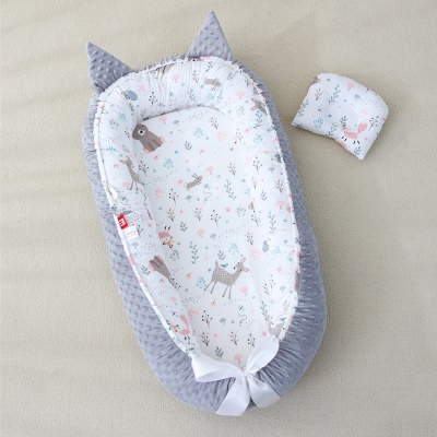 Lit de bébé Doudou en velours arc pliable et portable