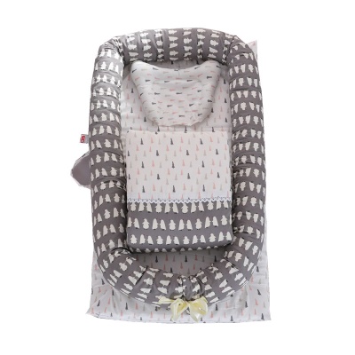 Lit bébé en coton satiné avec couette