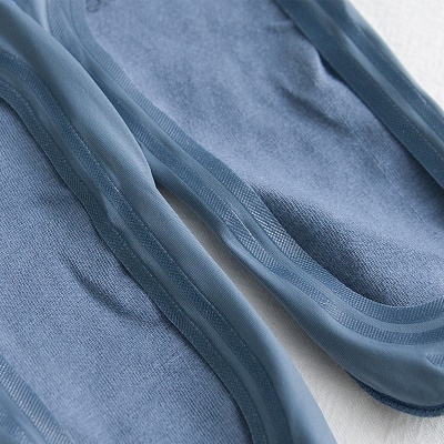 Chaussettes pour femmes couleur brillante soie glacée fond de coton bouche peu profonde Silicone antidérapant